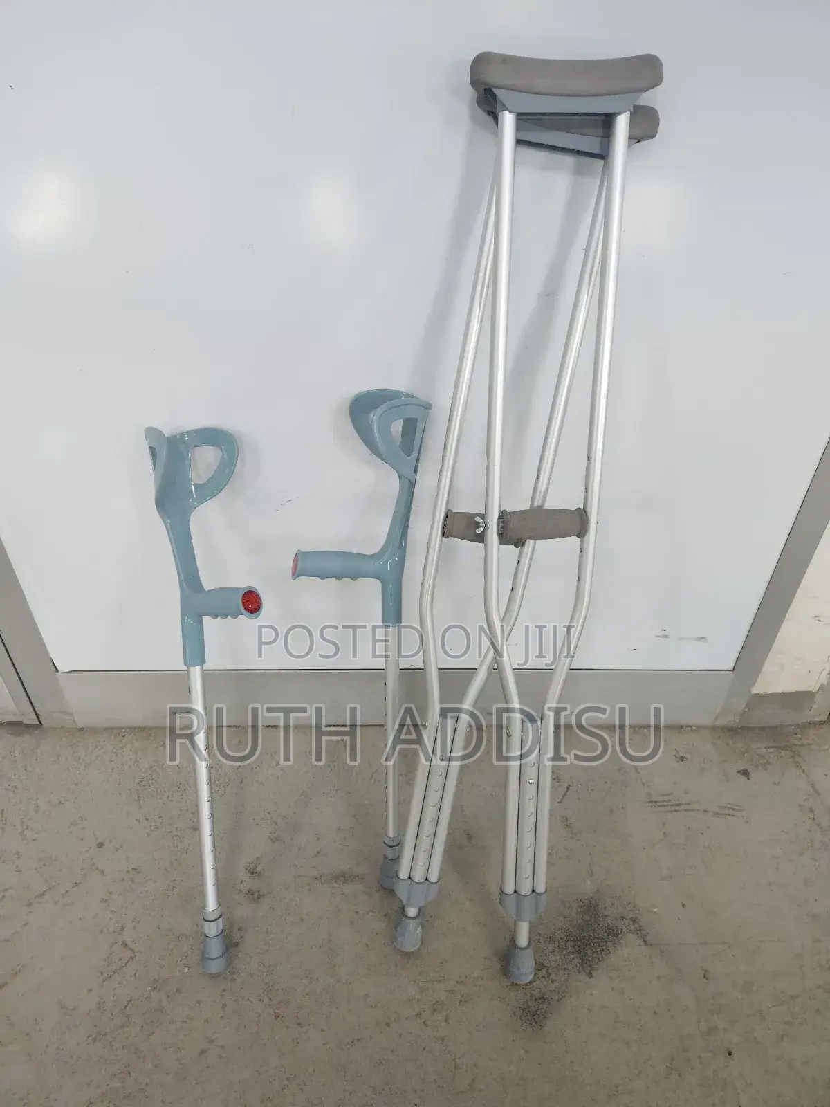 Crutches义夊crutches資有axillary Crutches專中bilateral Crutches蝨你crutches