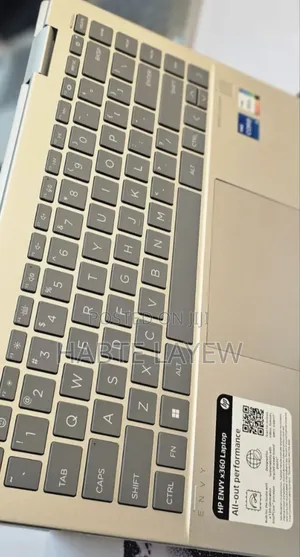 New Laptop HP Envy X360 8GB Intel Core I5 SSD 512GB
