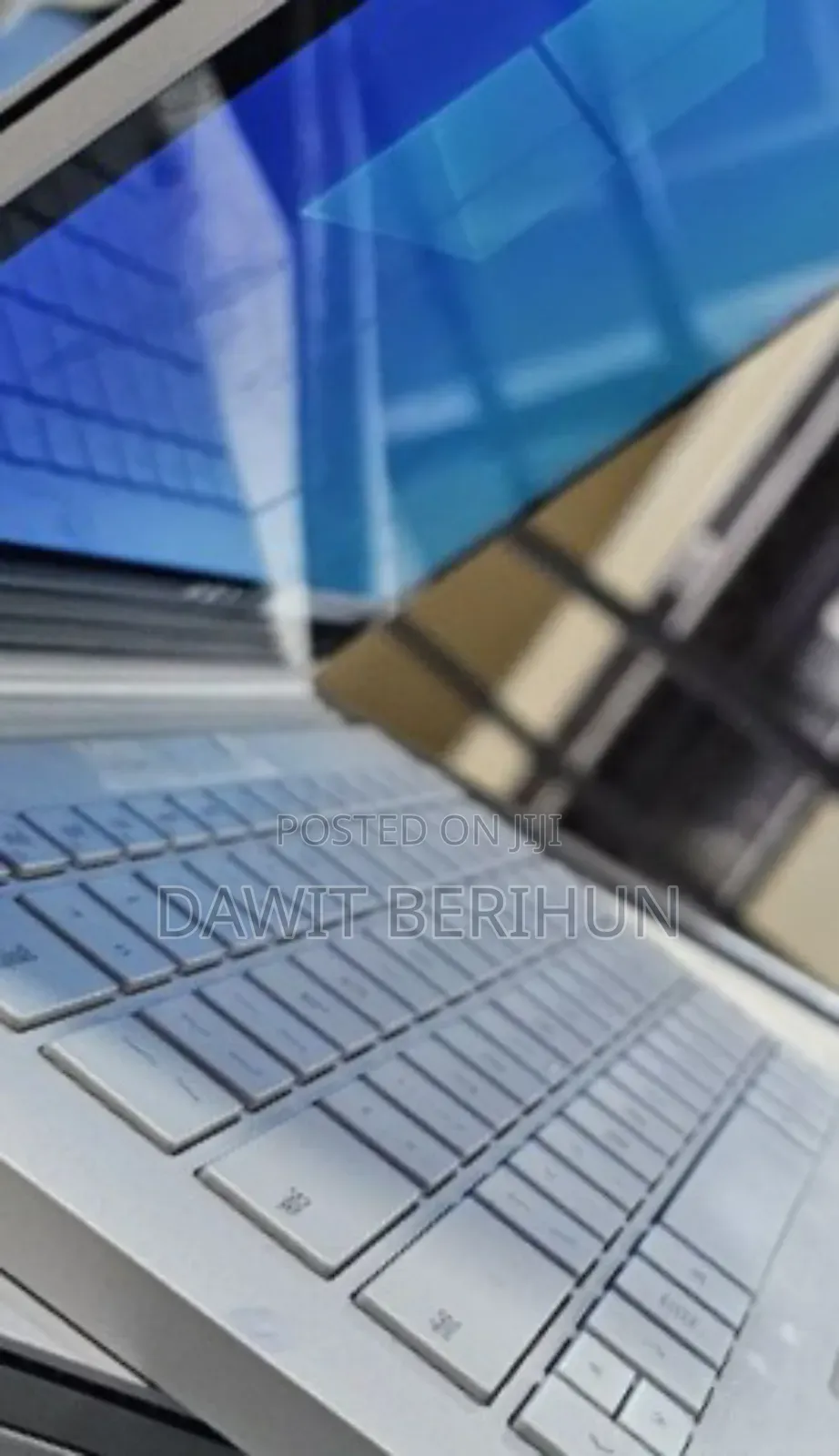 New Laptop Microsoft Surface Book 3 16GB Intel Core I7 SSD 256GB