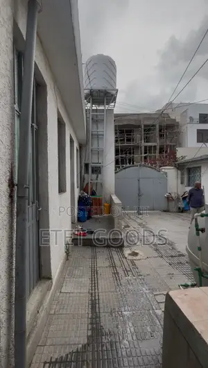 6bdrm Villa in Bole for sale