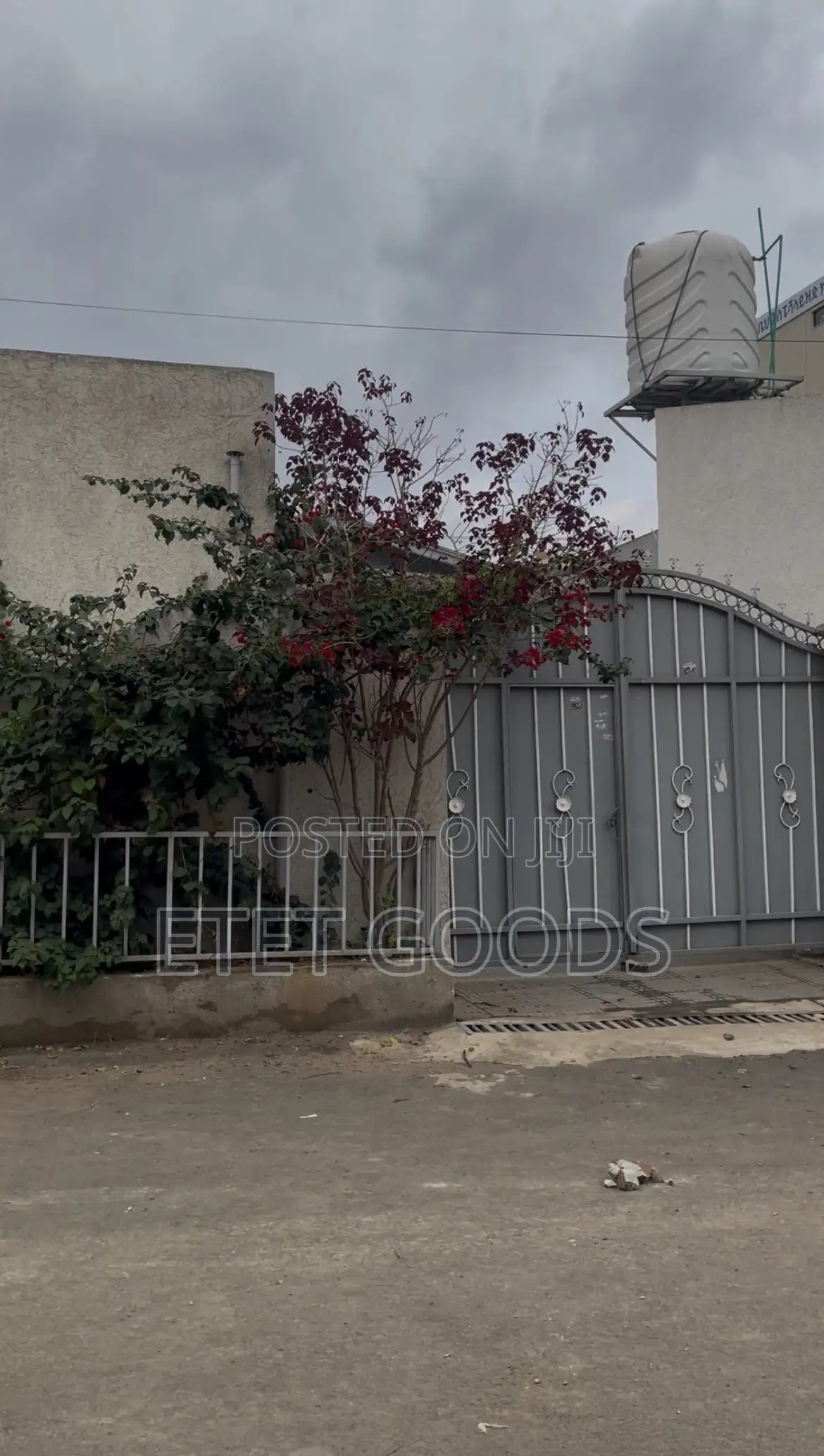 6bdrm Villa in Bole for sale