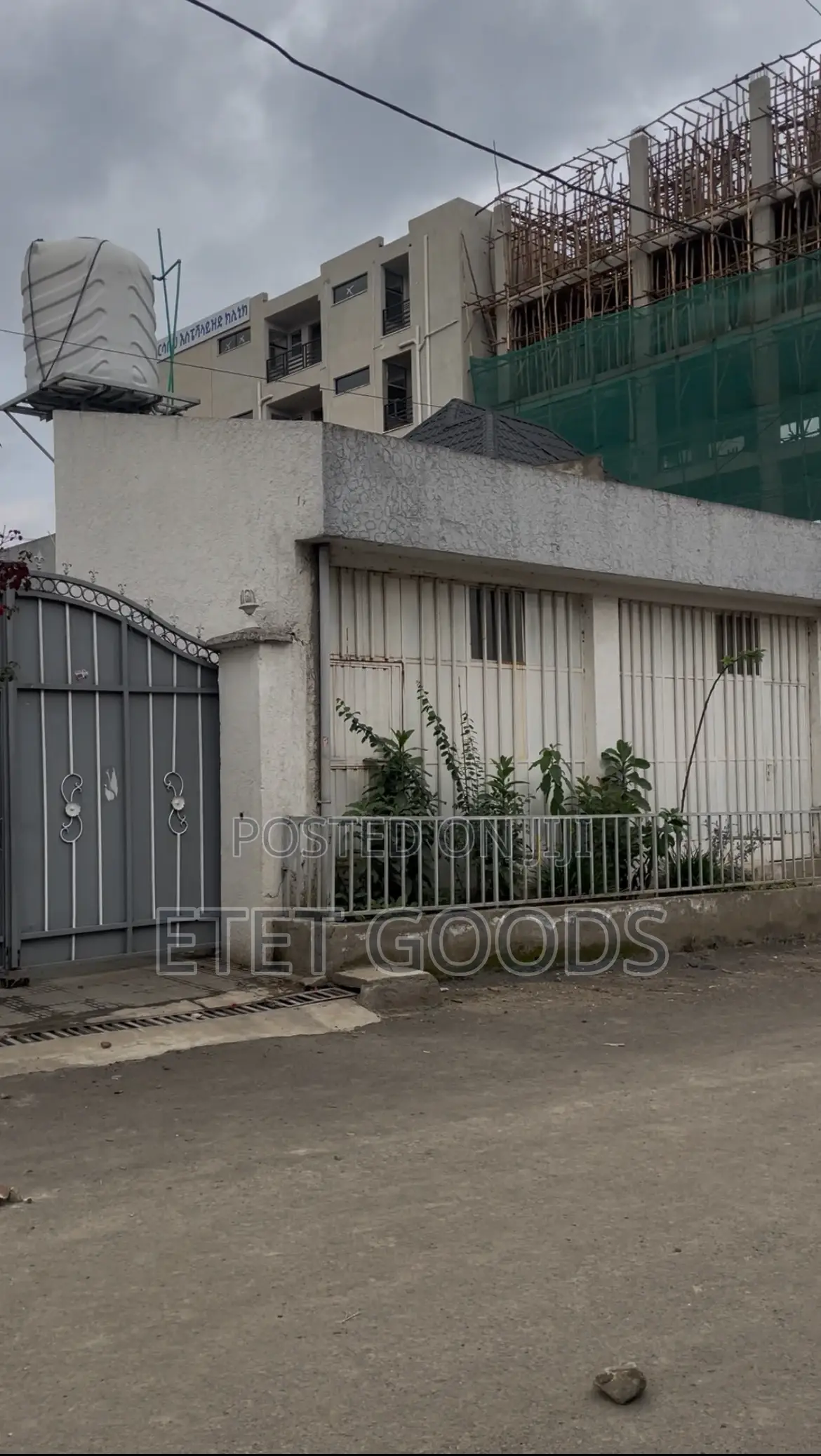 6bdrm Villa in Bole for sale