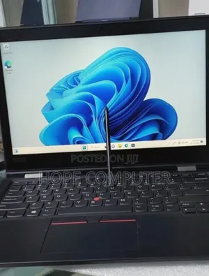 Photo - New Laptop Lenovo ThinkPad Yoga 370 16GB Intel Core I5 SSD 512GB