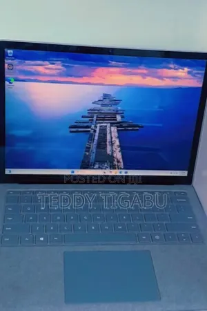 New Laptop Microsoft Surface Laptop 4 16GB Intel Core I7 SSD 512GB