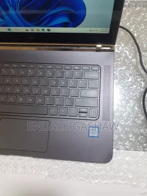 New Laptop HP Spectre 8GB Intel Core I7 SSD 256GB