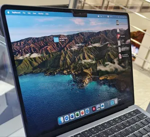 Photo - New Laptop Apple MacBook Air 8GB Apple M2 SSD 512GB