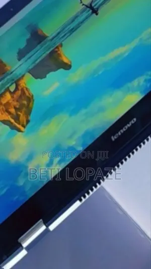 New Laptop Lenovo Yoga 330 8GB Intel Core i5 SSD 1T