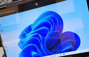 New Laptop HP Spectre 16GB Intel Core I7 SSD 512GB