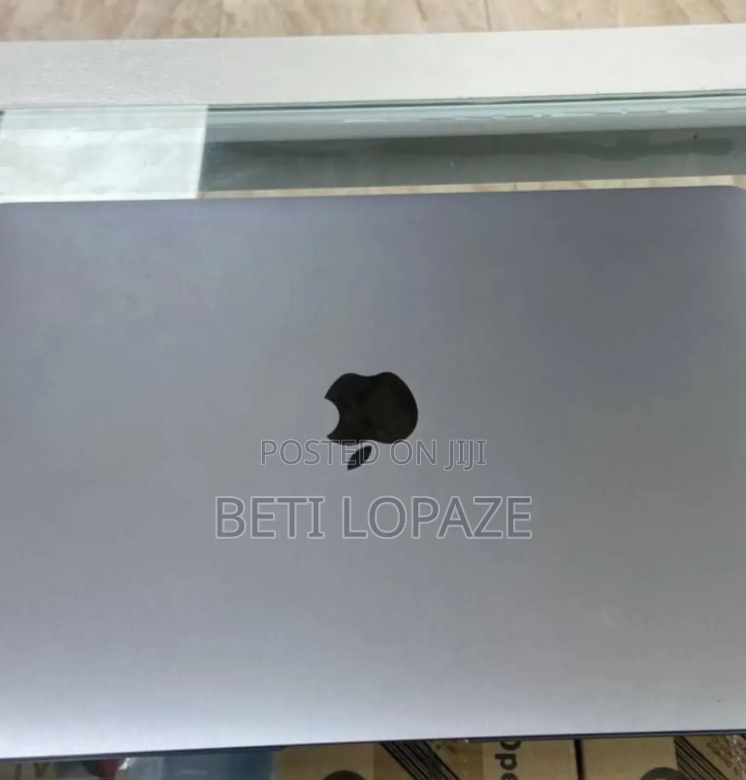 New Laptop Apple MacBook Air 2015 8GB Intel Core i5 SSD 256GB