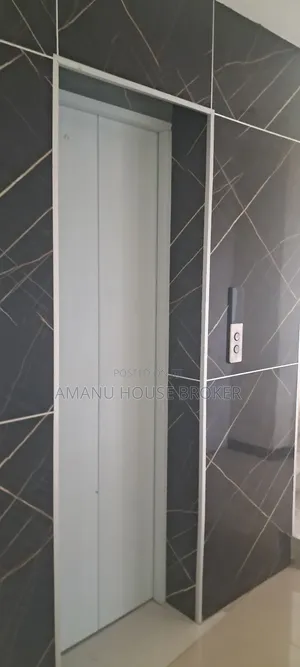 አስቸኳይ የሚከራይ በማይታመን ዋጋ ለቢሮና ለመድኃኒት ማስቀመጫ