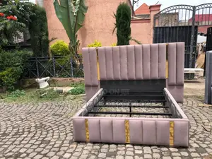 Bed Alga Beedroom አልጋ