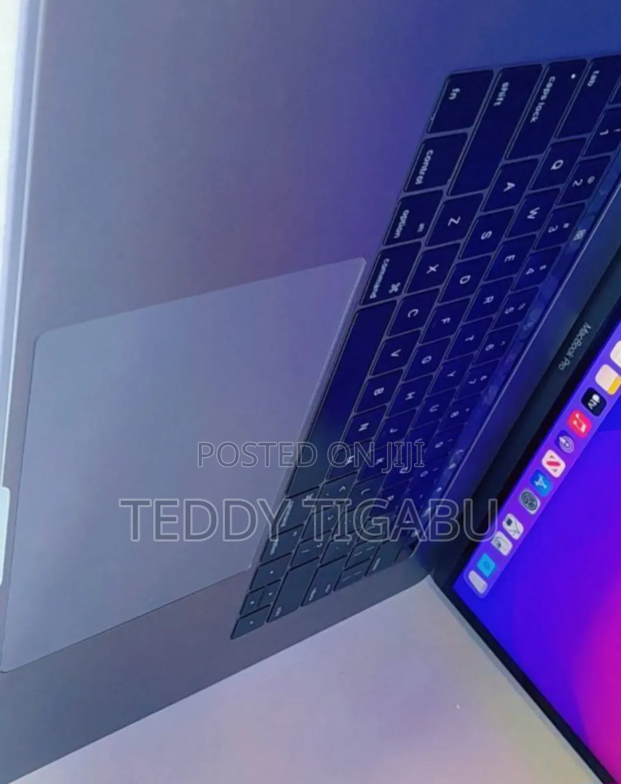 New Laptop Apple MacBook Pro 2017 16GB Intel Core I7 SSD 512GB