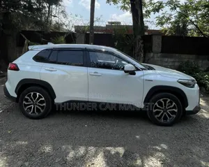 Toyota Frontlander 2024 White