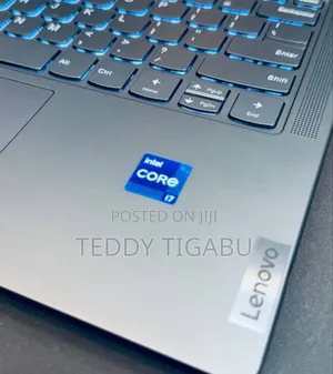 New Laptop Lenovo Yoga 7i 16GB Intel Core I7 SSD 512GB