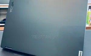 New Laptop Lenovo Yoga 7i 16GB Intel Core I7 SSD 512GB