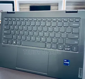 Photo - New Laptop Lenovo Yoga 7i 16GB Intel Core I7 SSD 512GB