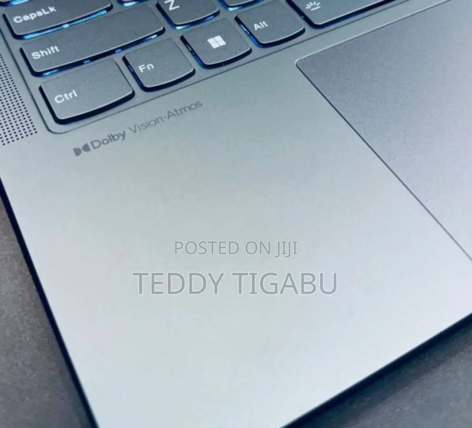 New Laptop Lenovo Yoga 7i 16GB Intel Core I7 SSD 512GB