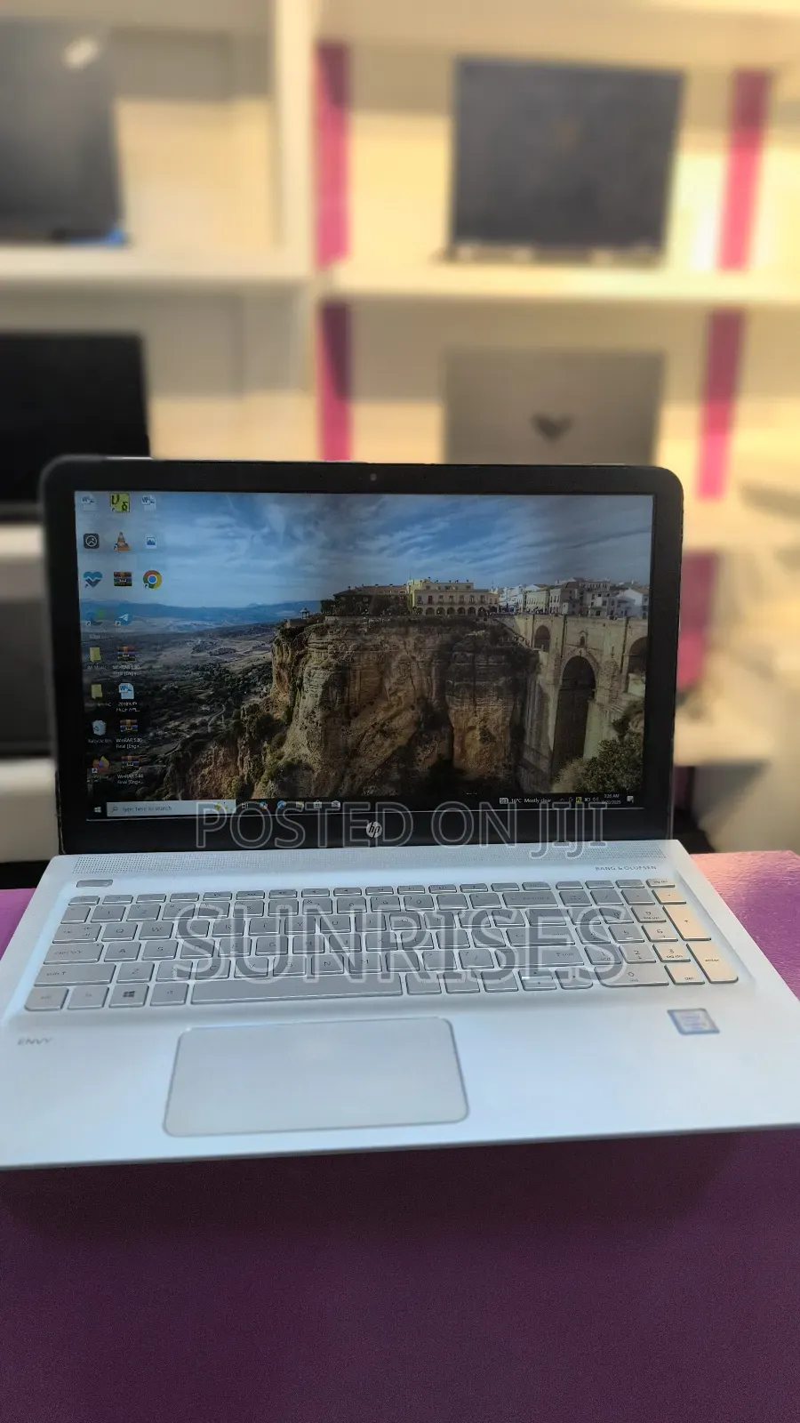 New Laptop HP Envy 15 8GB Intel Core I7 HDD+SSD 1T