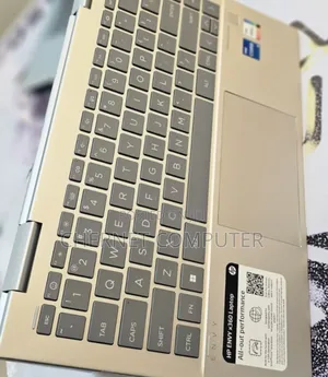 New Laptop HP Envy X360 8GB Intel Core I5 SSD 512GB