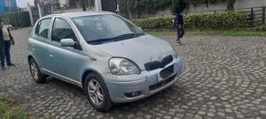 Toyota Yaris 2004 Blue