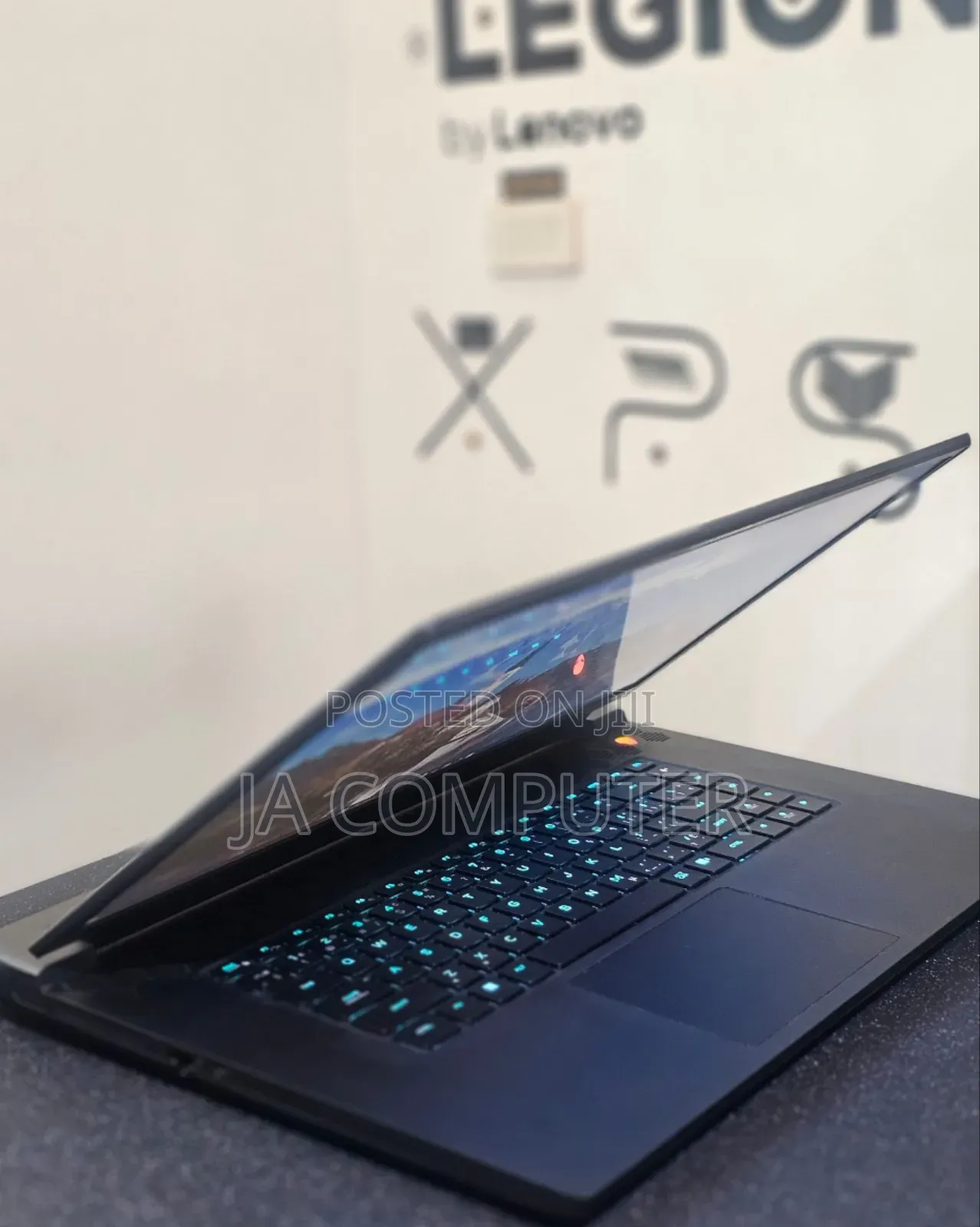 New Laptop Dell Alienware X17 R2 16GB AMD Ryzen 7 SSD 1T