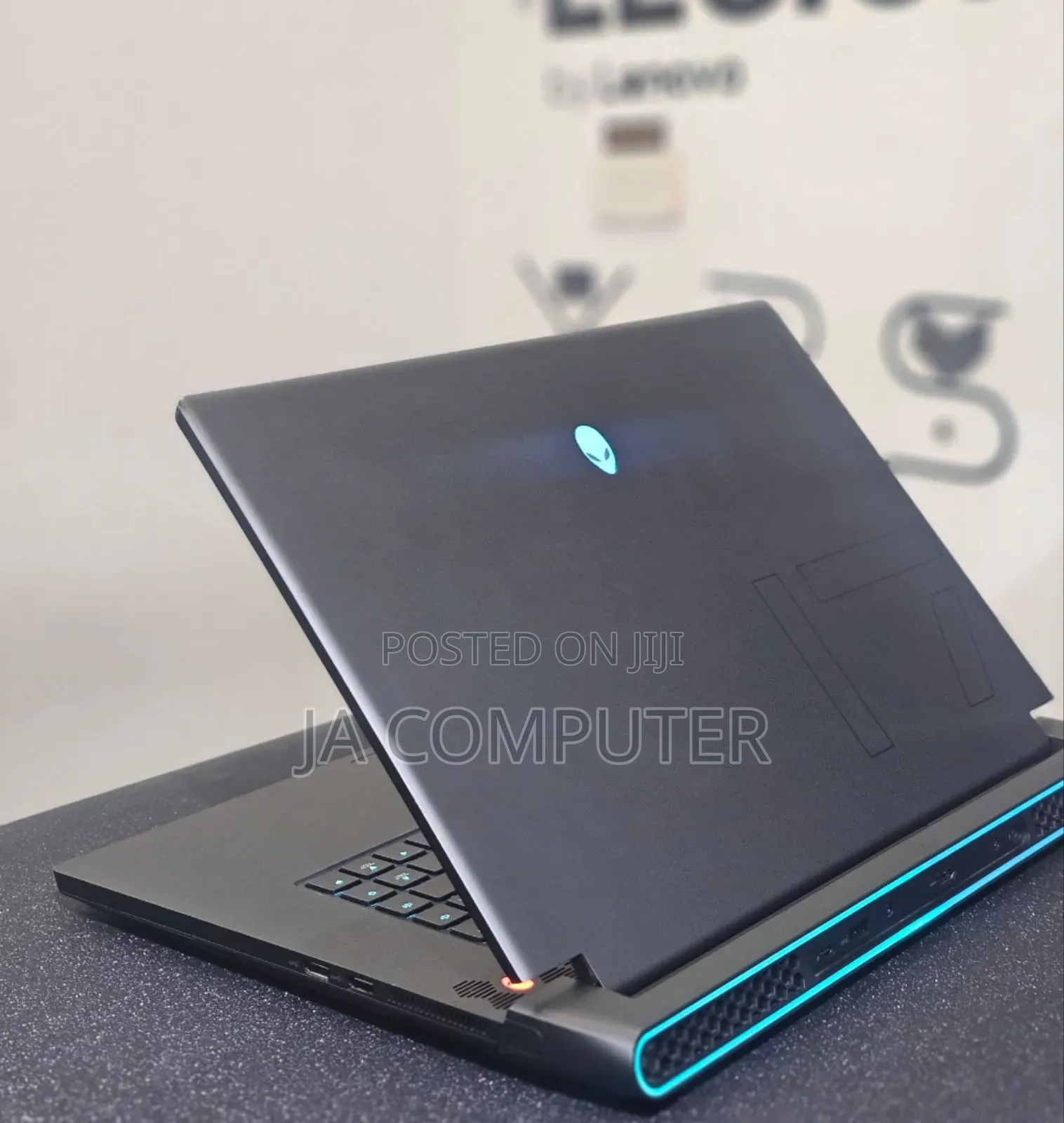 New Laptop Dell Alienware X17 R2 16GB AMD Ryzen 7 SSD 1T