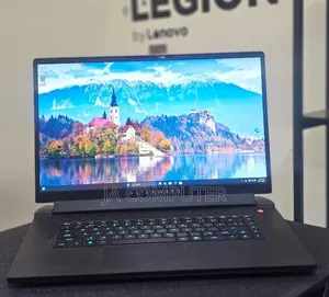 Photo - New Laptop Dell Alienware X17 R2 16GB AMD Ryzen 7 SSD 1T