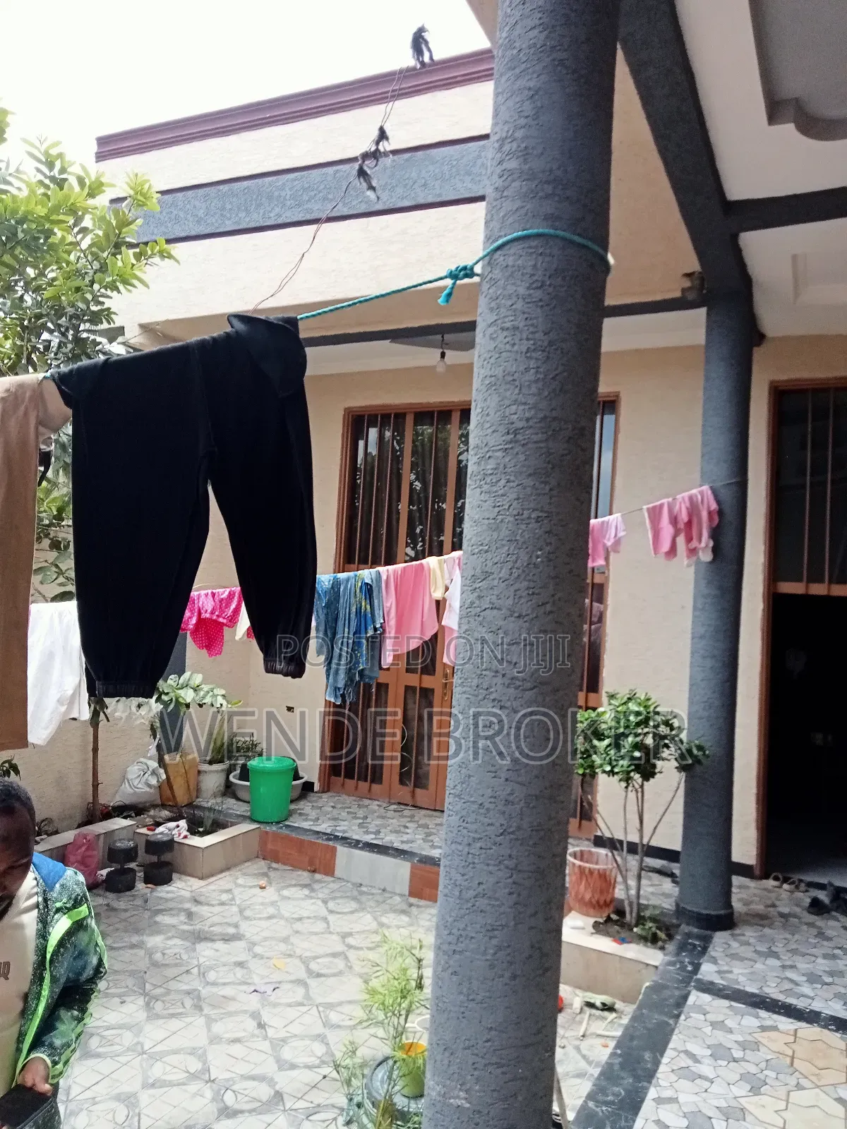 Furnished 4bdrm House in ኦሮሚያ ዱከም ከተማ, Oromia-Finfinne for sale