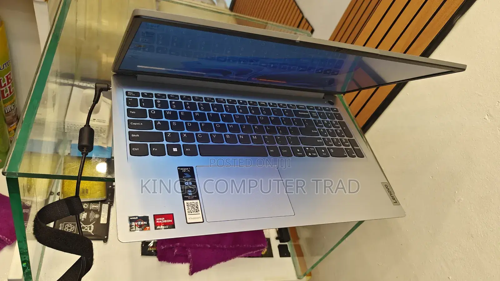 New Laptop Lenovo Ideapad 3 12GB AMD Ryzen 7 SSD 512GB