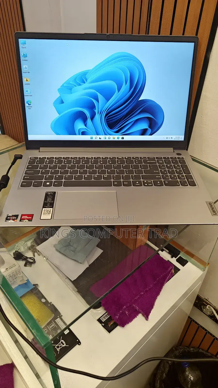 New Laptop Lenovo Ideapad 3 12GB AMD Ryzen 7 SSD 512GB