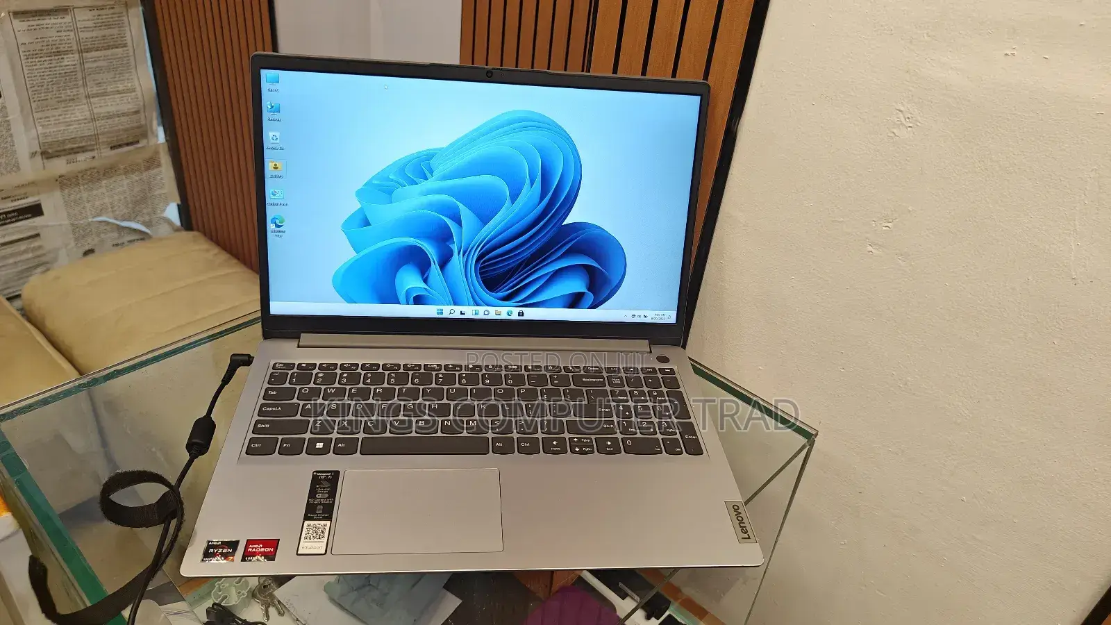 New Laptop Lenovo Ideapad 3 12GB AMD Ryzen 7 SSD 512GB