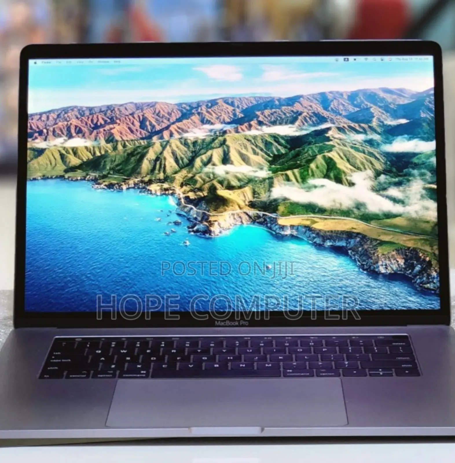 New Laptop Apple MacBook Pro 2017 16GB Intel Core I7 SSD 512GB
