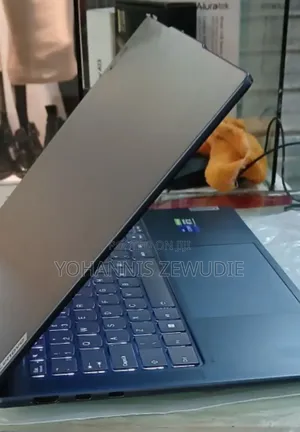 New Laptop Lenovo Yoga 3 32GB Intel Core I7 SSD 1T