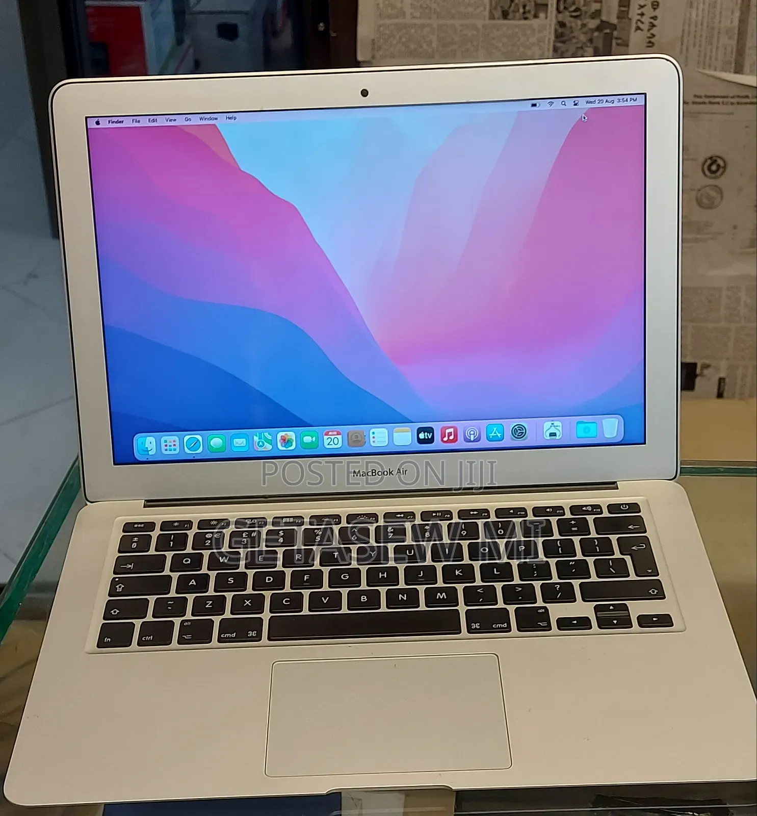 New Laptop Apple MacBook Air 2017 8GB Intel Core I5 SSD 128GB
