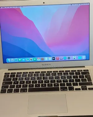 Photo - New Laptop Apple MacBook Pro 2017 8GB Intel Core I5 SSD 128GB