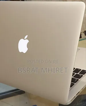 New Laptop Apple MacBook Pro 2017 8GB Intel Core I5 SSD 128GB