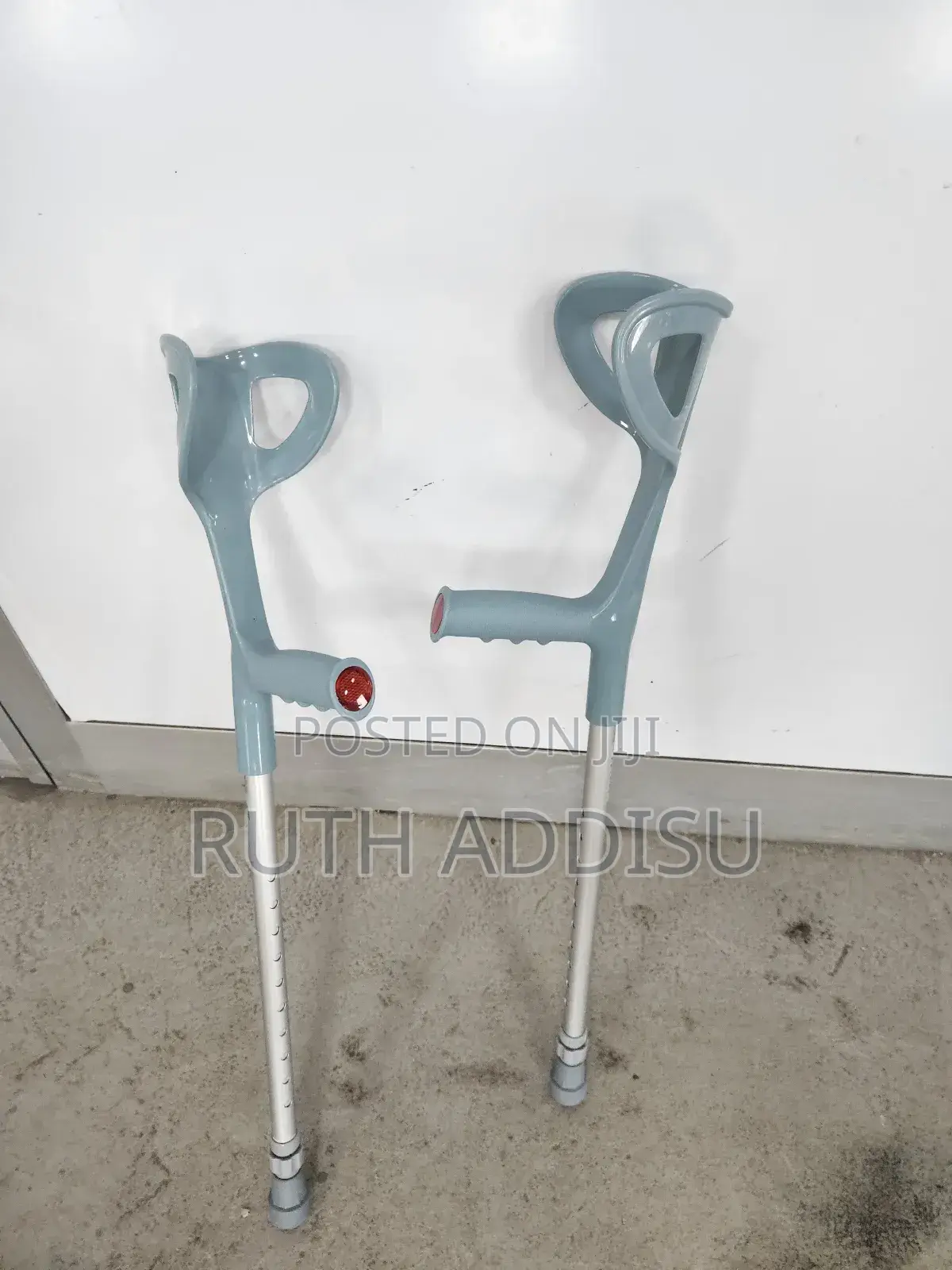 Crutches盞我elbow Crutches疣你elbow Crutches食用elbow Crutches New成人crutches