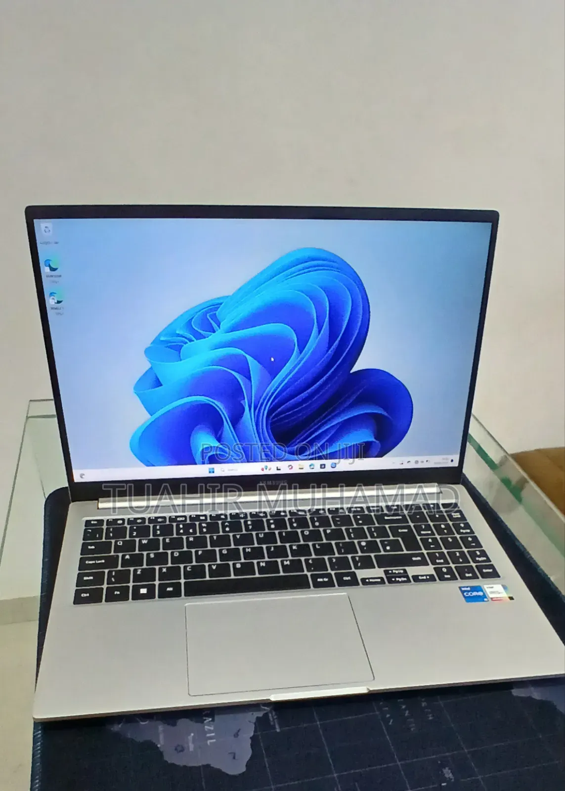 New Laptop Samsung Galaxy Book 2 8GB Intel Core I5 SSD 512GB