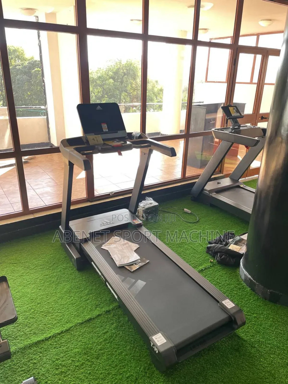 New Arrived European Standard Adidas T23 Treadmill