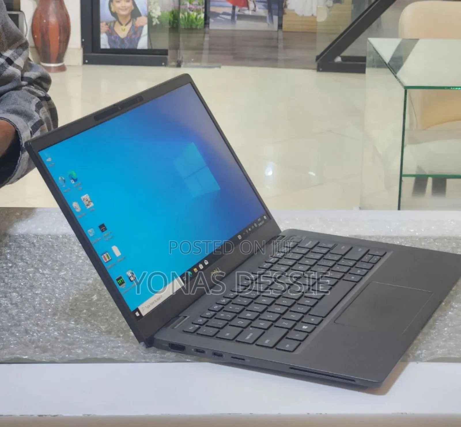 New Laptop Dell 16GB Intel Core I7 SSD 512GB