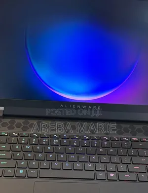 New Laptop Alienware M17x R2 16GB Intel Core I7 SSD 1T