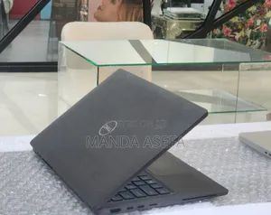 New Laptop Dell 16GB Intel Core i7 SSD 512GB