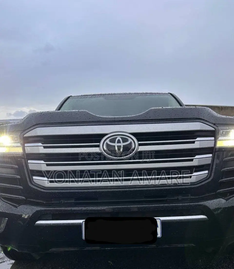 Toyota Land Cruiser 2023 Black