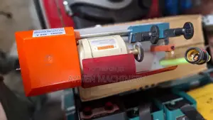 Key Duplicate Machine ቁልፍ መቅረጫ