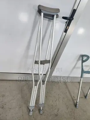 Crutches የብብት እና የክንድ ክራንች庫存crutches軍人crutches療法crutches貿發crutches