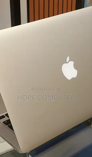 New Laptop Apple MacBook Air 2017 8GB Intel Core I5 SSD 128GB