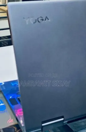 New Laptop Lenovo Yoga 710 16GB Intel Core I5 SSD 512GB