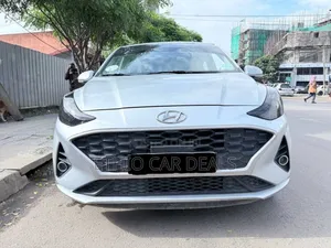 Photo - Hyundai I10 2021 Silver