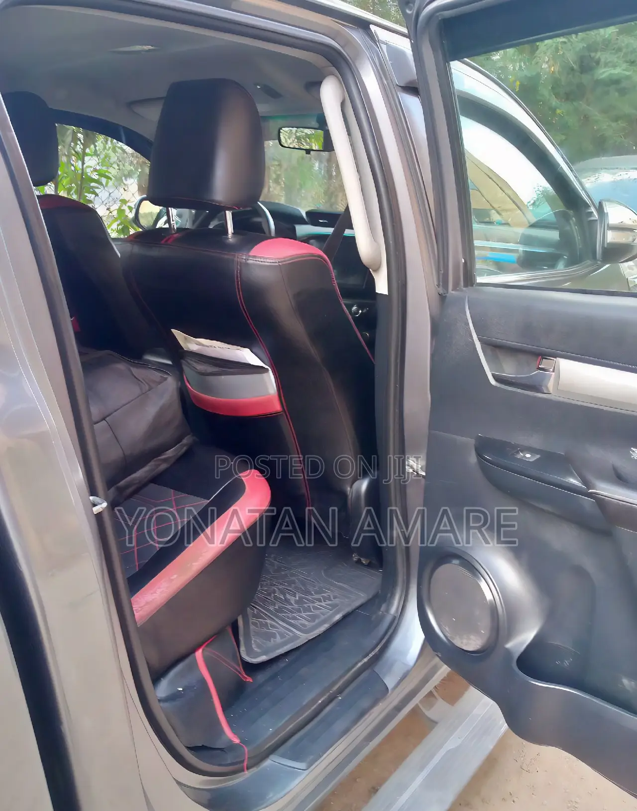 Toyota Hilux 2019 Gray