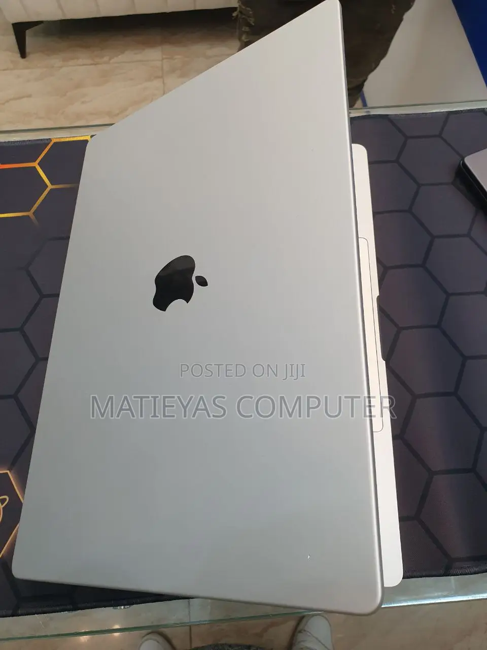 New Laptop Apple MacBook Pro 2021 M1 32GB Apple M1 SSD 512GB